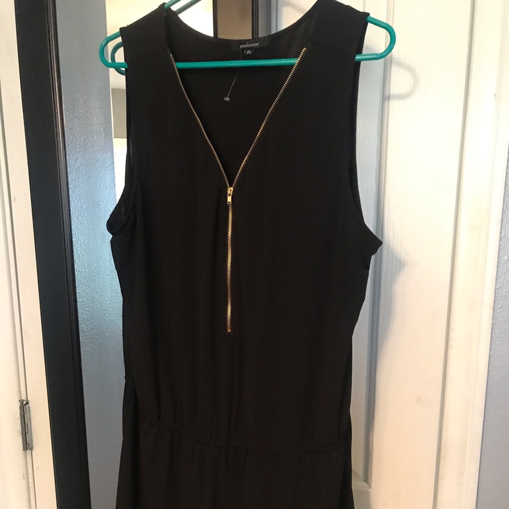 LOT - 2 shorts rompers